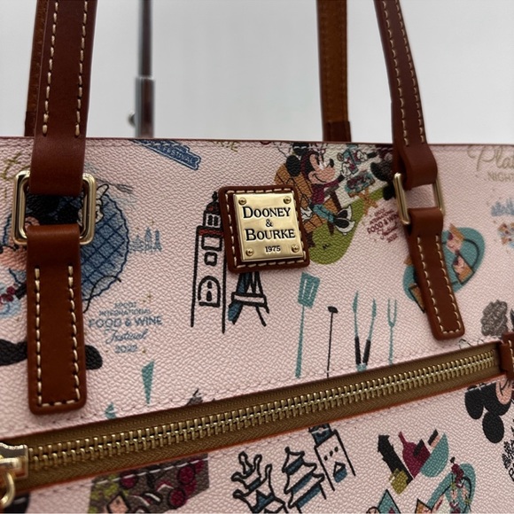 Mickey and Minnie Mouse Dooney & Bourke Tote Bag - Picture 3 of 12
